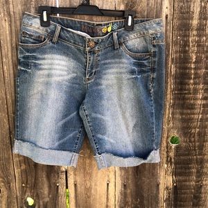 Mudd denim short